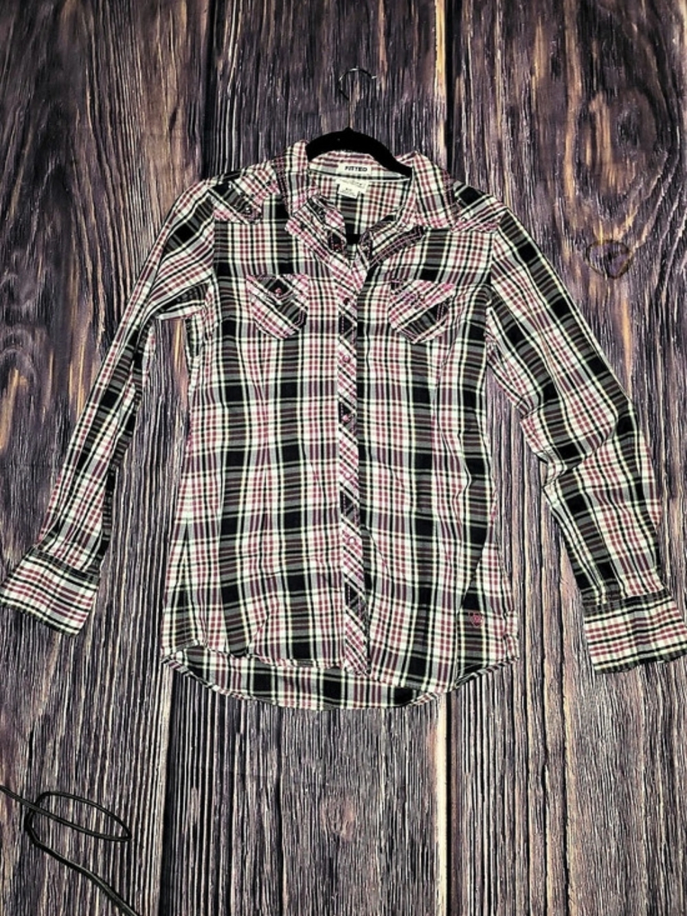 Ariat Plaid Snap Button Shirt in Green & Pink Size Medium Like New